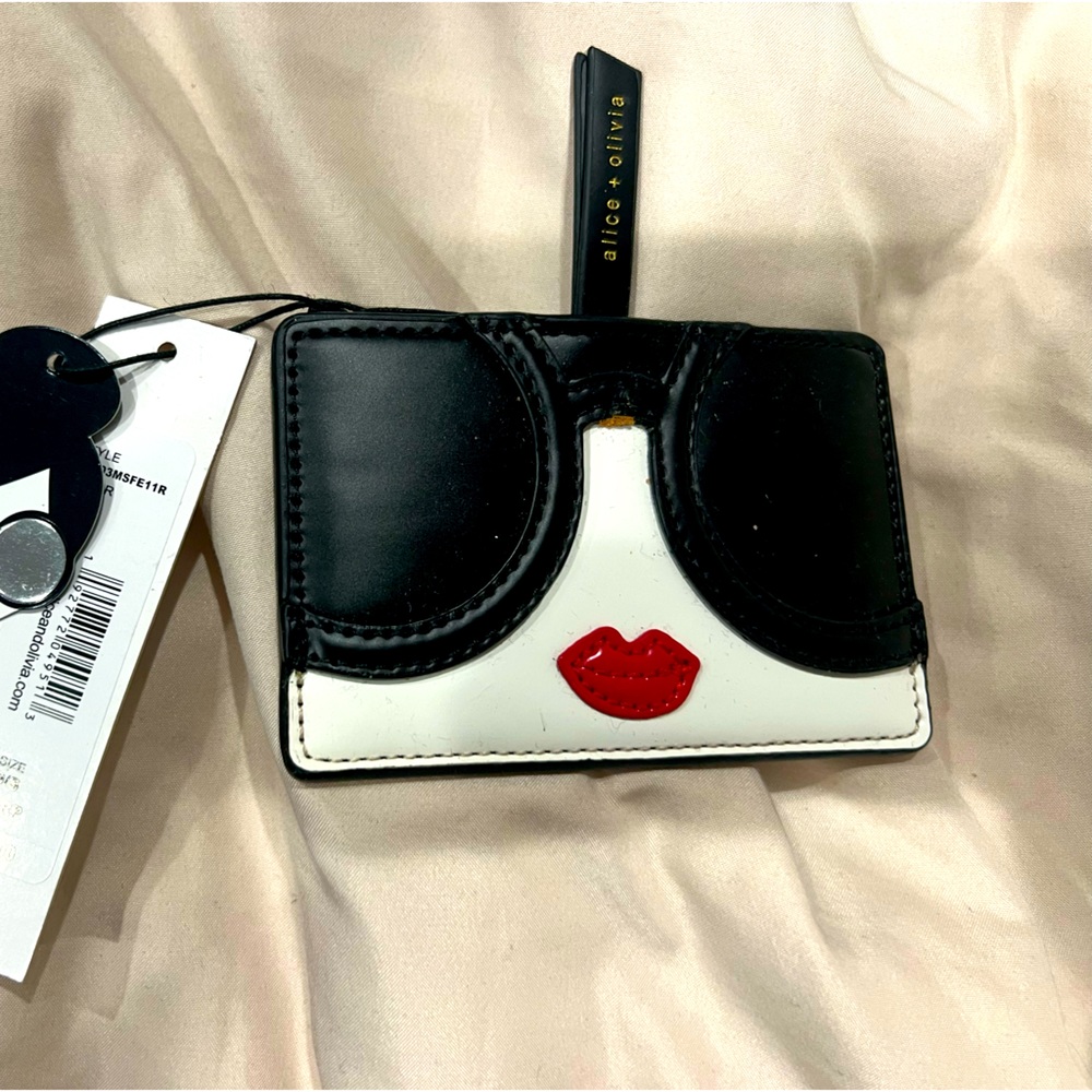 Alice & Olivia card holder